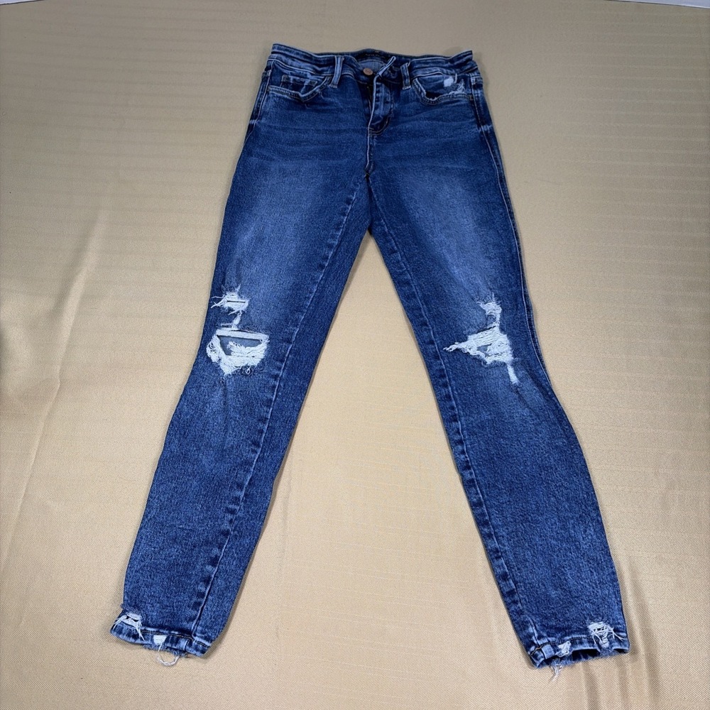 Flying Monkey Women's Distressed High-Rise Jean Size 26